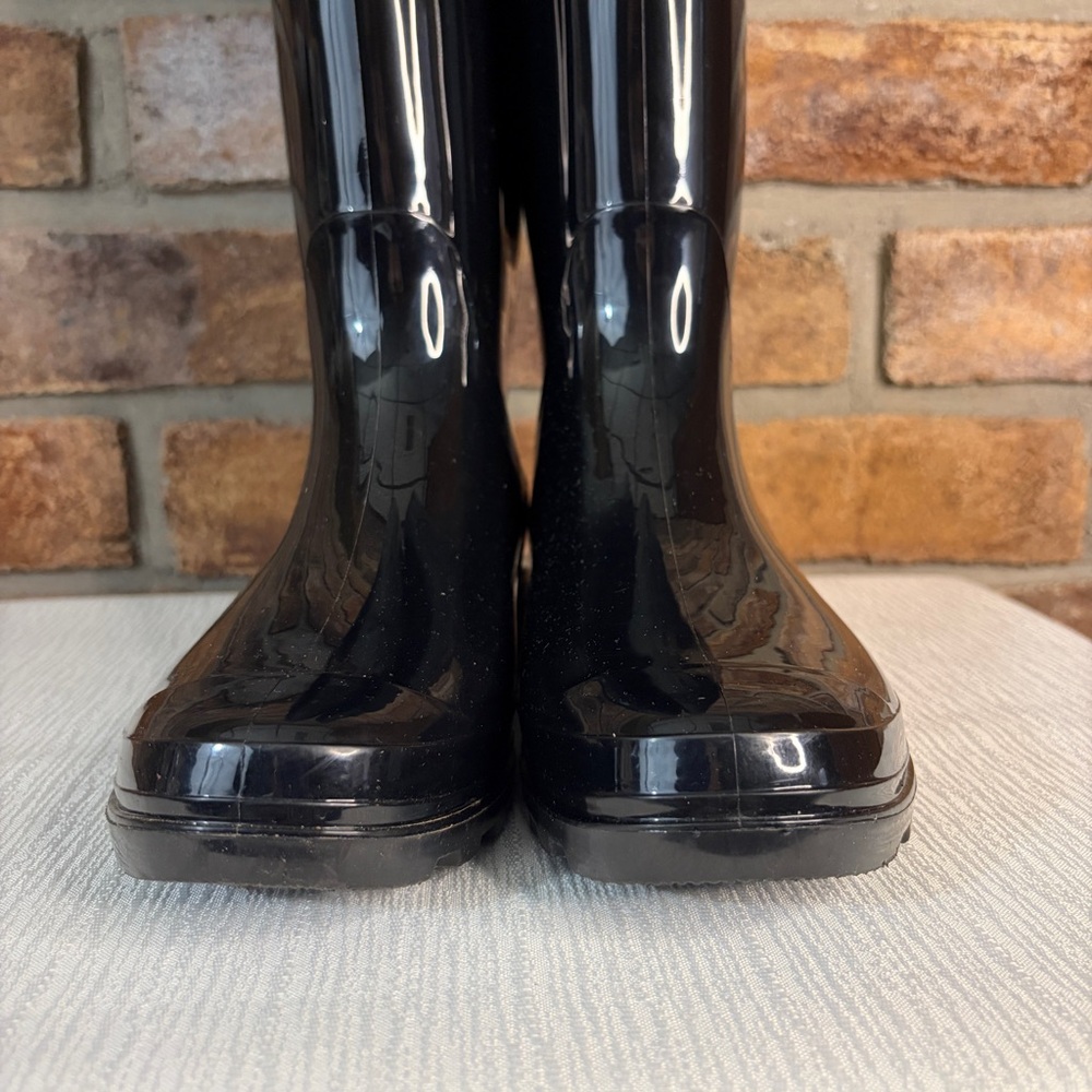 Time and Tru Glossy Black Women's Rain Boots - Picture 2 of 12